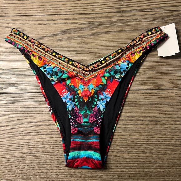 Camilla V High Leg Pant In A Flutter sz L 159$ - Picture 5 of 11